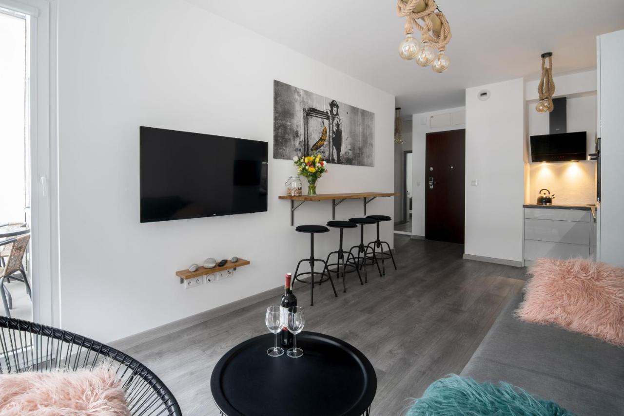 Unique Apt Eve - Free Garage Krakau Buitenkant foto